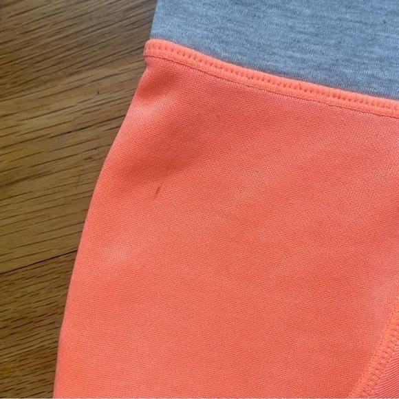 Athleta Fuse Colorblock Sweatshirt Orange XS - Picture 4 of 6
